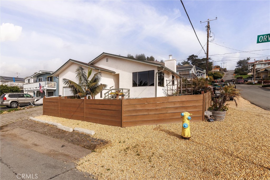 2797 Orville Avenue