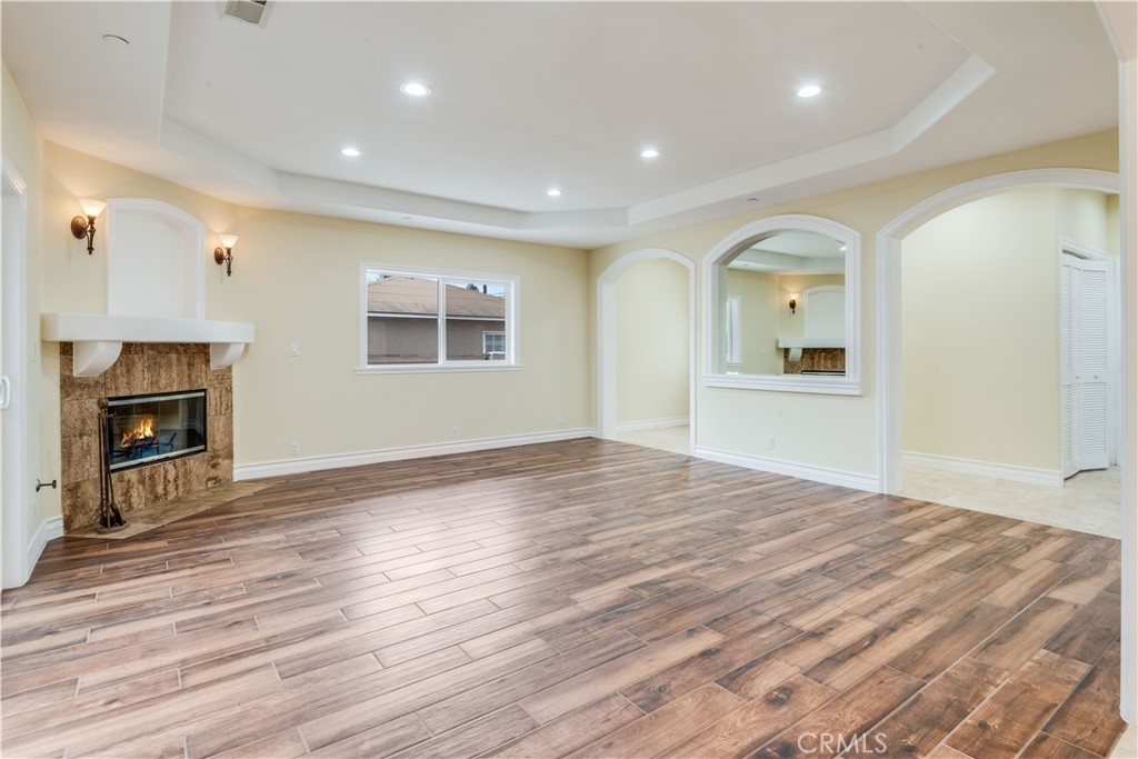 Photo 5 of 32 of 2106 Marshallfield Lane A townhome