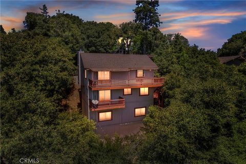 A home in Crestline