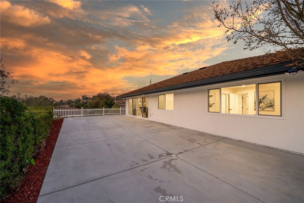 listing image 44