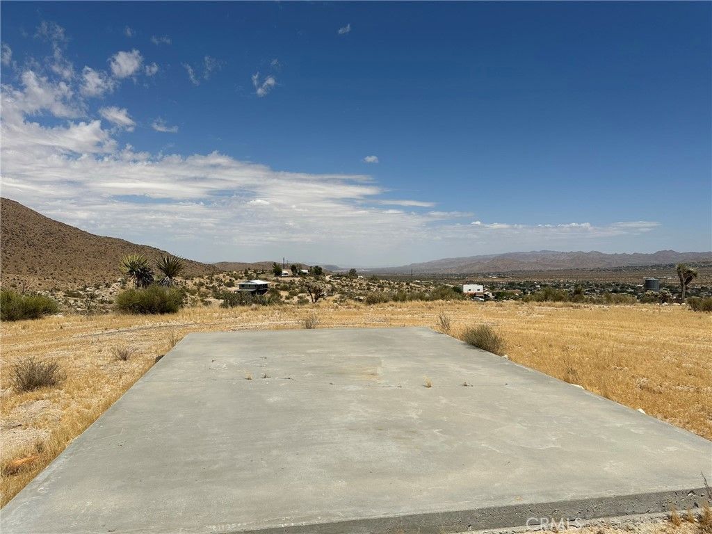 listing image 130723395946846498401