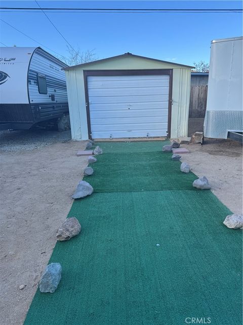 A home in Yermo