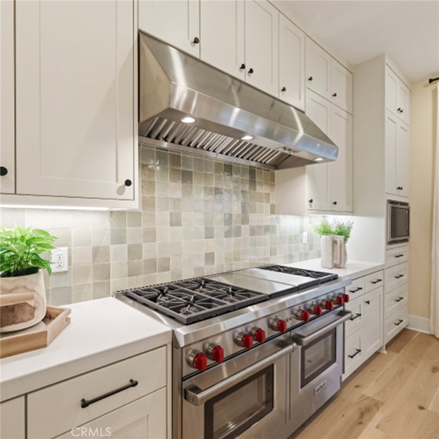 21446 Mar Vista