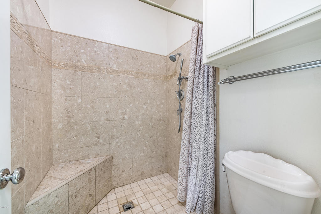 Country Gate - Residential