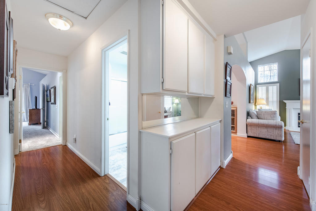 Country Gate - Residential