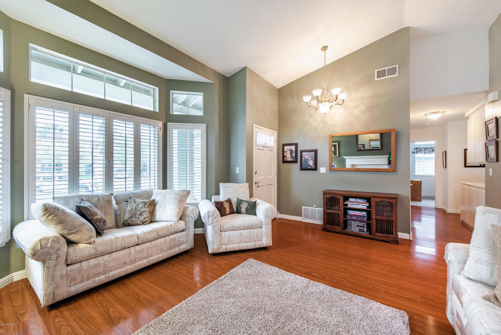 Country Gate - Residential