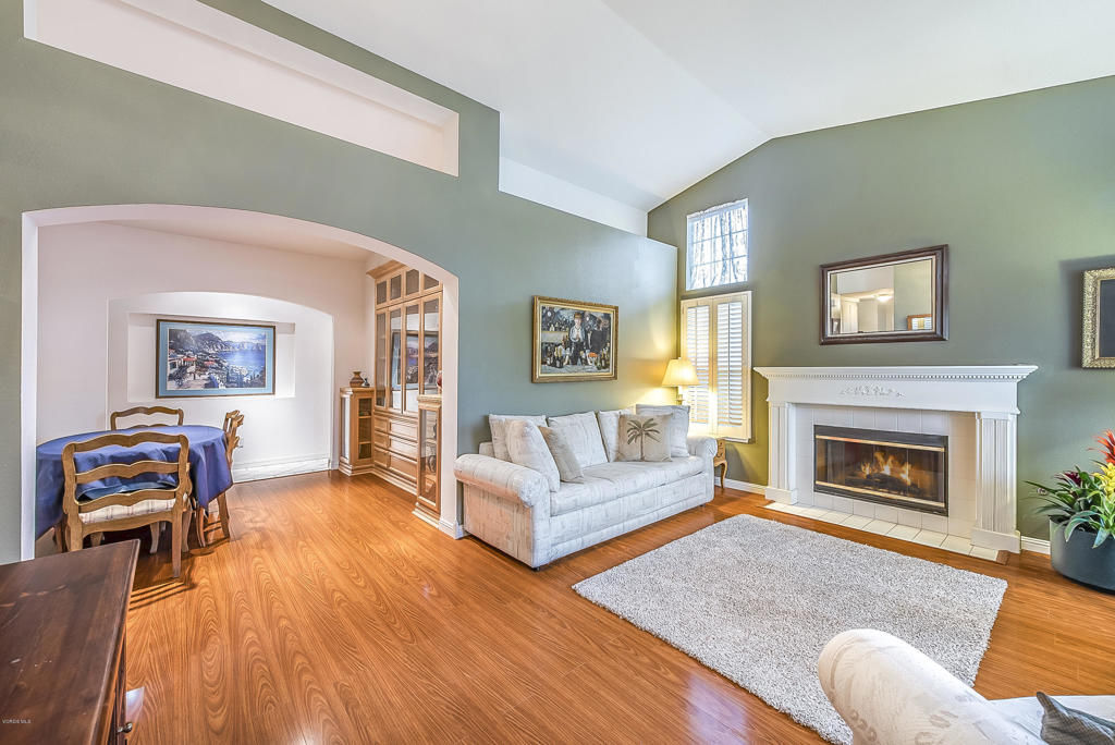 Country Gate - Residential