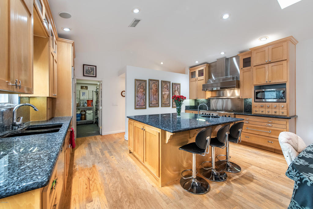 Country Gate - Residential