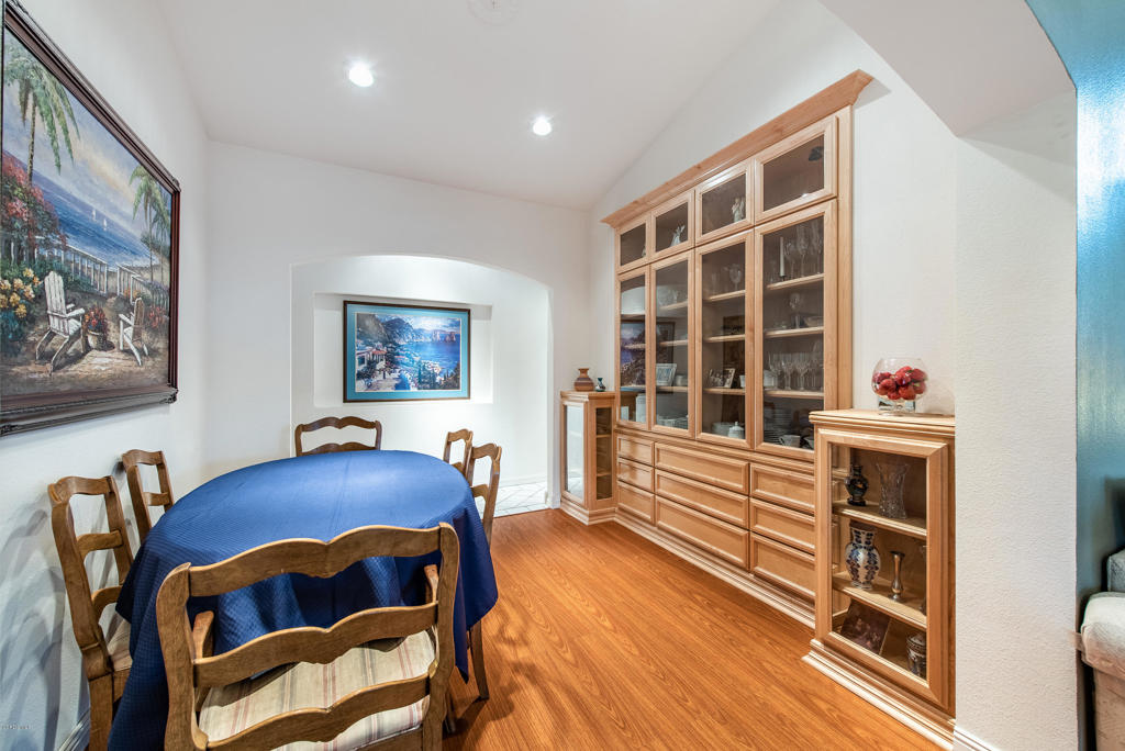 Country Gate - Residential