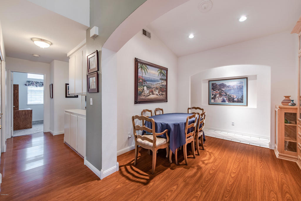 Country Gate - Residential