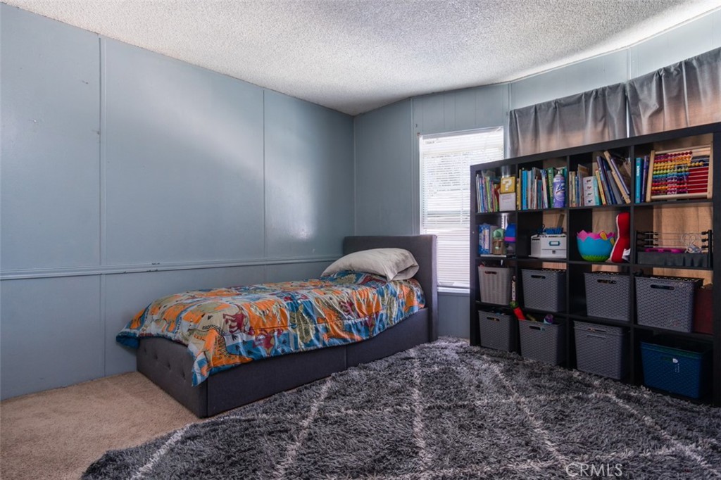 Photo 10 of 20 of 22611 13th Place mobile home