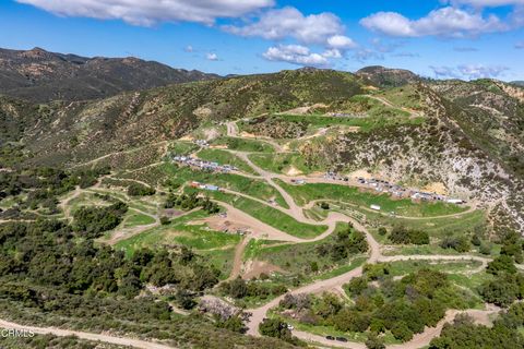 Photo of 13100 Browns Canyon Rd, Chatsworth, CA 91311 (MLS # V1-29118) Photo of 13100 Browns Canyon Rd, Chatsworth, CA 91311 (MLS # V1-29118)
