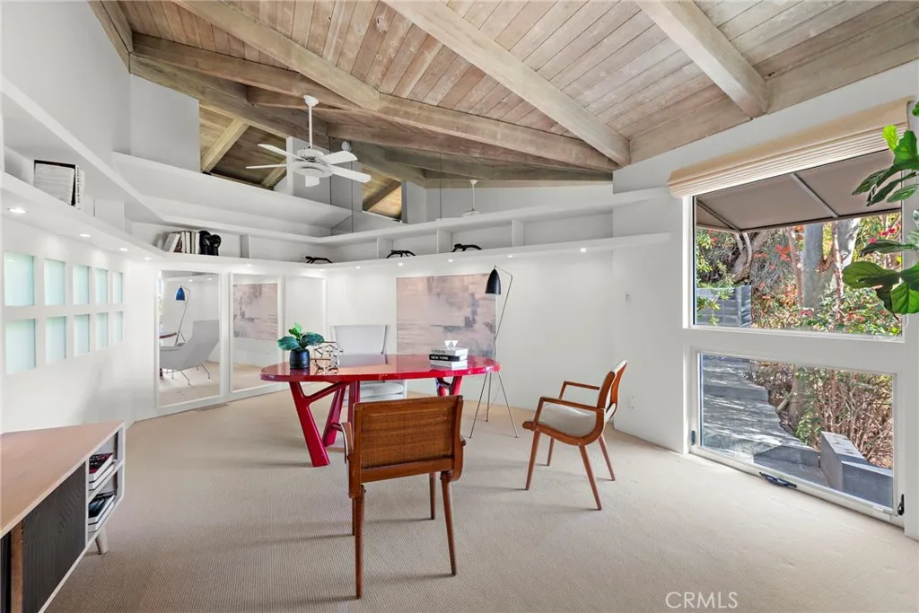 Laguna Beach, California 92651, United States, 5 Bedrooms Bedrooms, ,5 BathroomsBathrooms,Residential,Active,10118