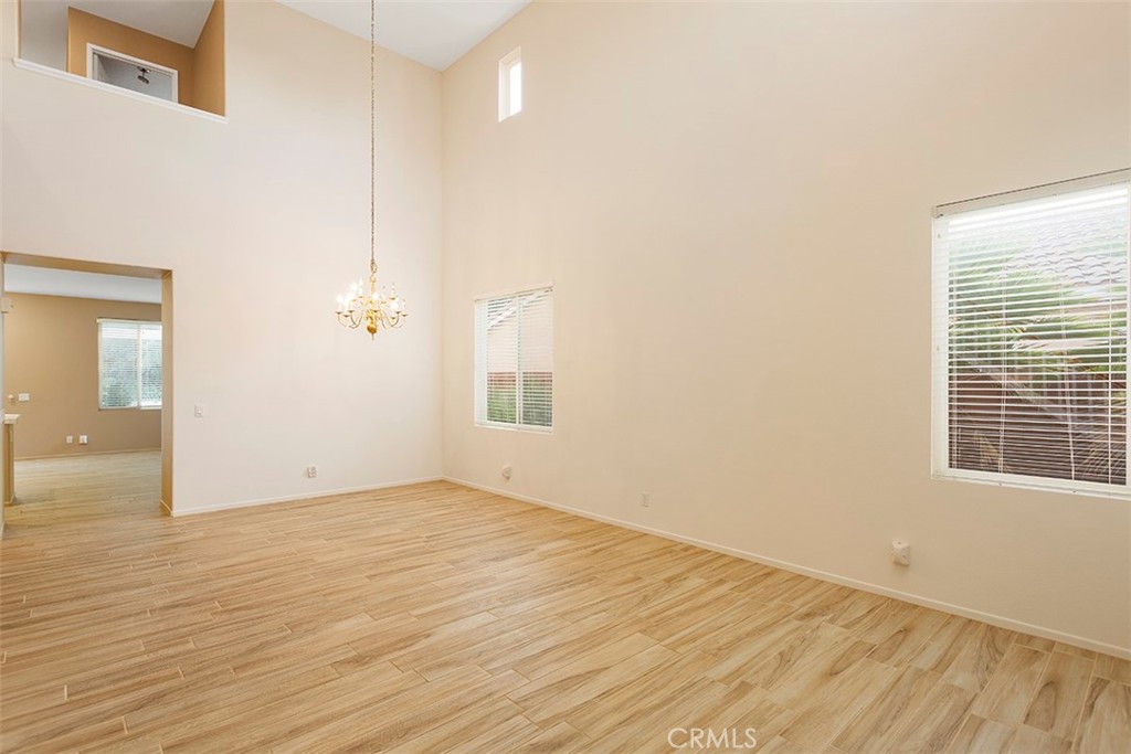 Photo 5 of 26 of 31441 Congressional Drive house