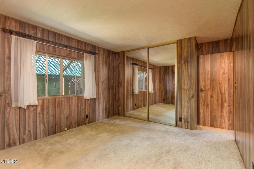 Photo 16 of 24 of 975 W Telegraph Road 61 mobile home