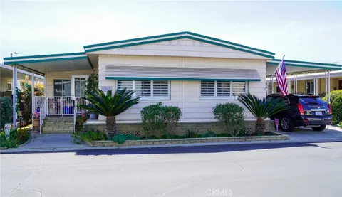 16942 Lake Park Way, Yorba Linda, CA 92886 - MLS#: PW25056923