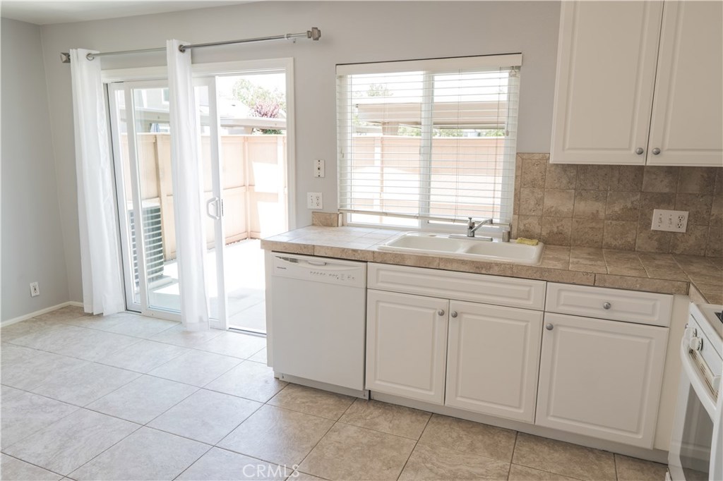 Glen (WB) (GL) - Residential Lease