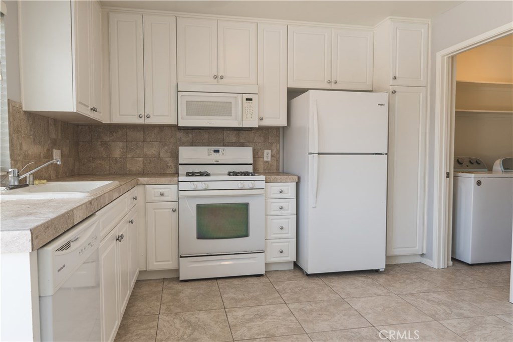 Glen (WB) (GL) - Residential Lease