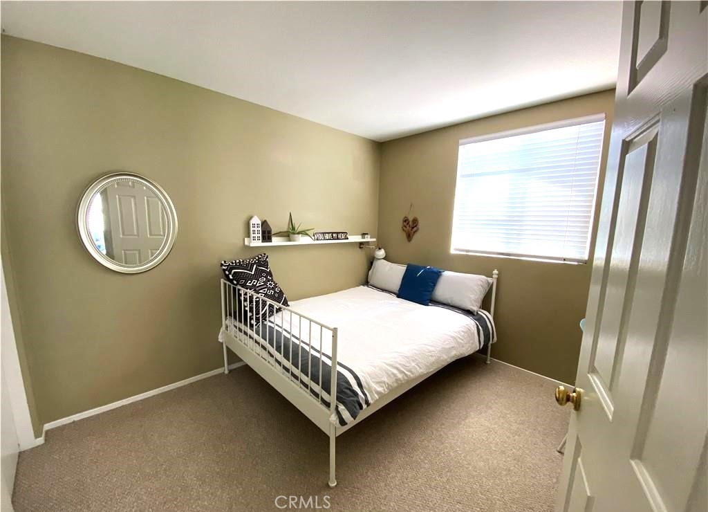 Estrella (ESTR) - Residential Lease