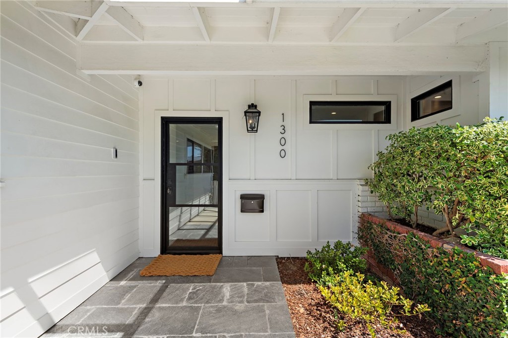 1300 Santanella Terrace