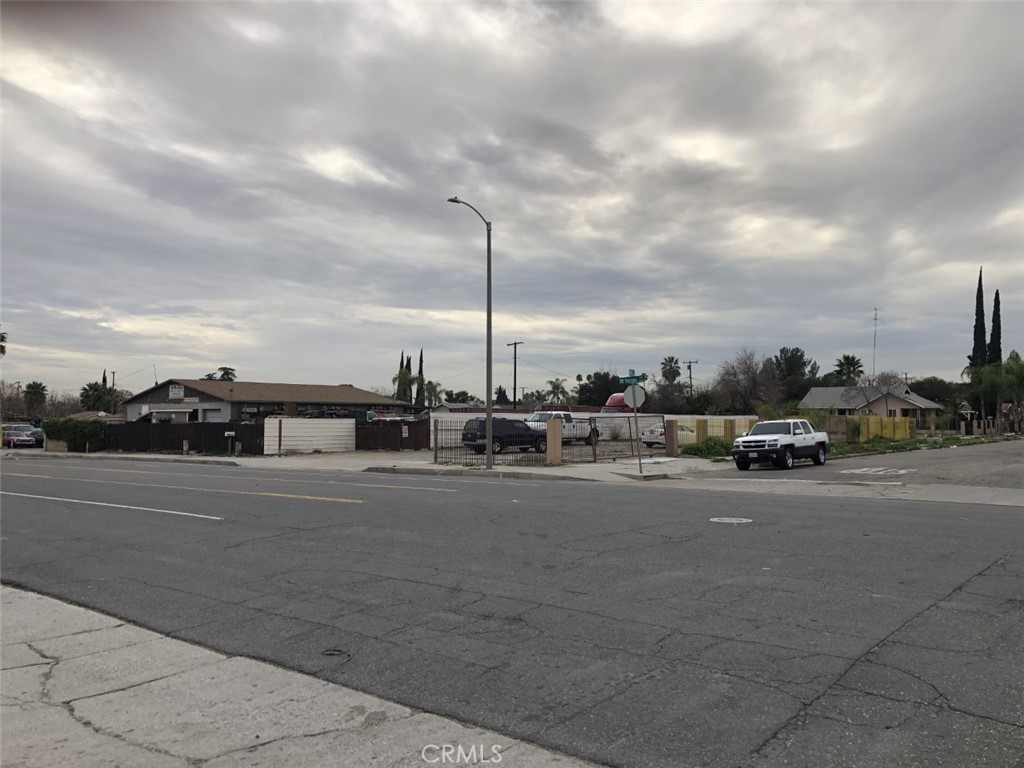 EXCELLENT LOCATION: Take advantage of this great opportunity. Developers this is the land you've been looking for to make your projects a reality. It consists of two parcels on one lot.