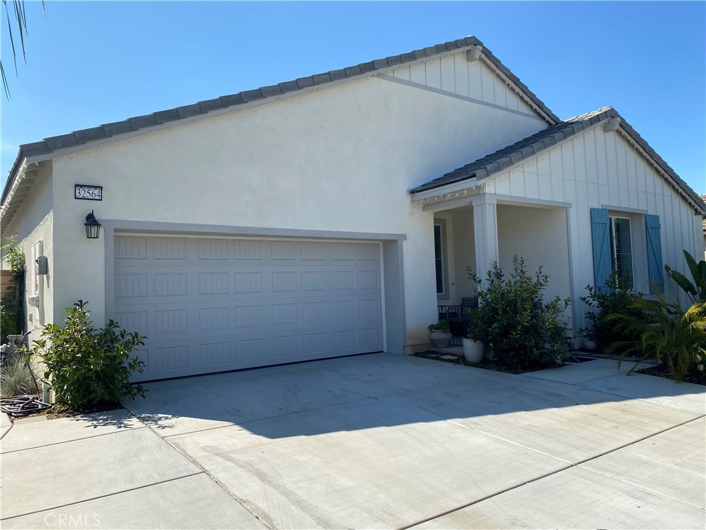 View Wildomar, CA 92595 house