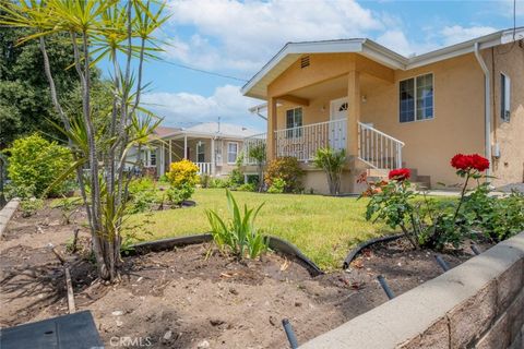 A home in Sunland