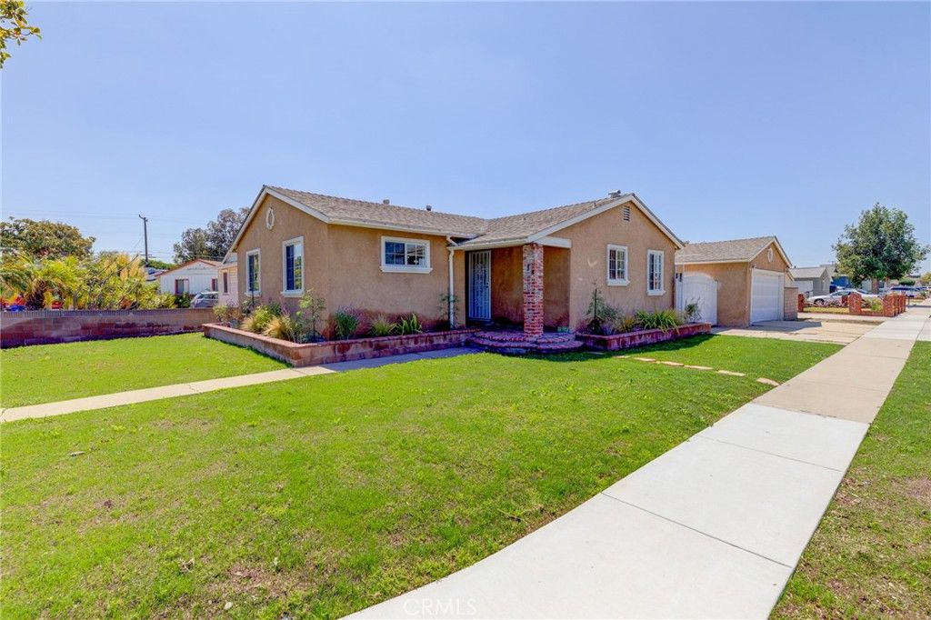 listing image 130720791079071666408