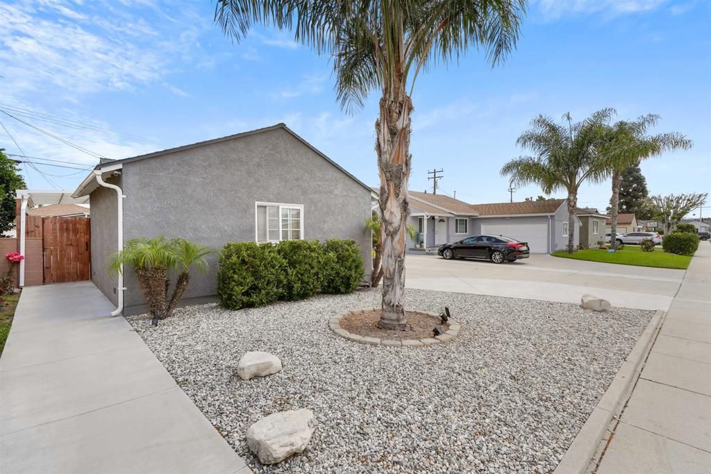 listing image 130720948674583756750