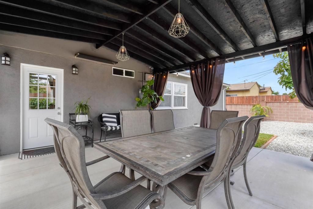 listing image 130729221814113668979
