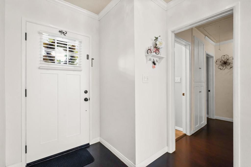 listing image 130728129733211371480