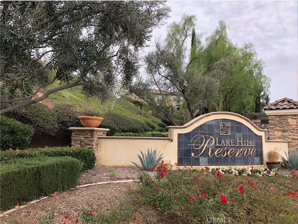 listing image 130723633909468455777