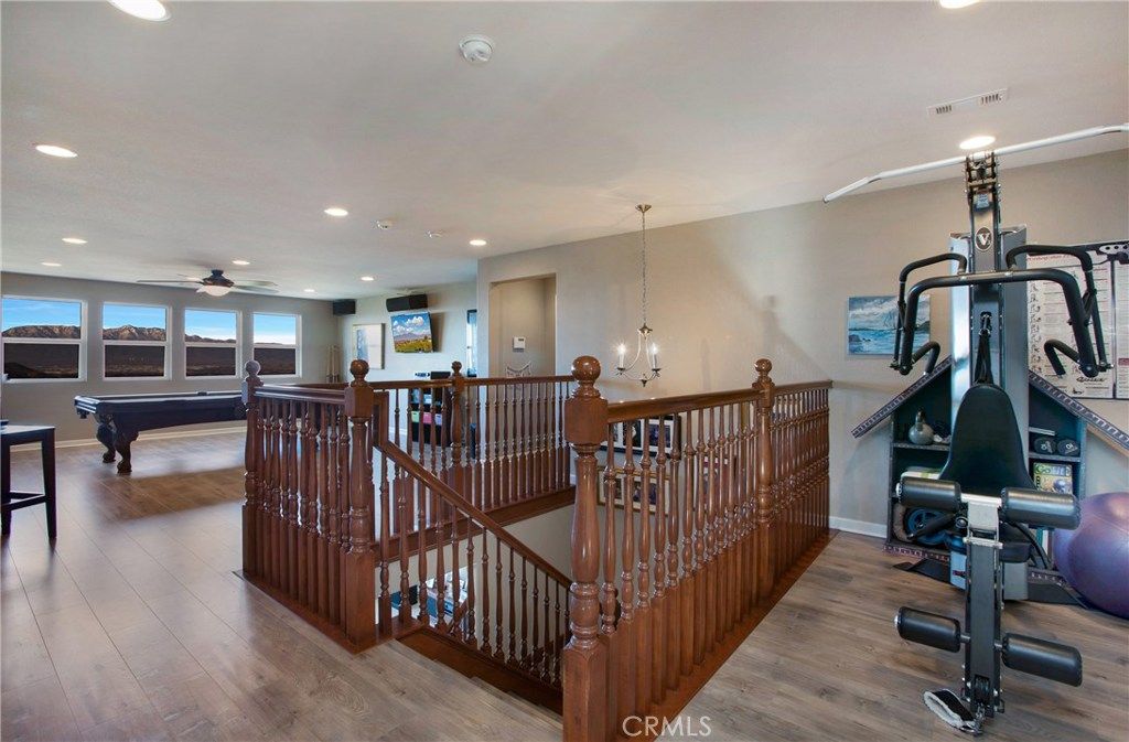listing image 130724070789134874802