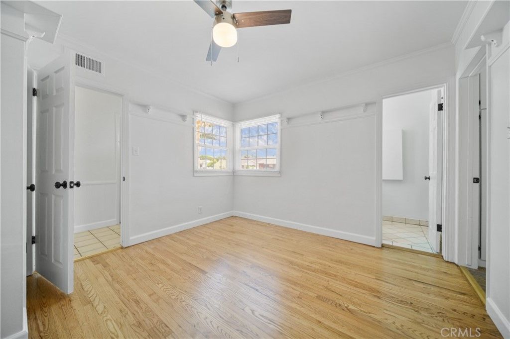 listing image 130727284656087679138