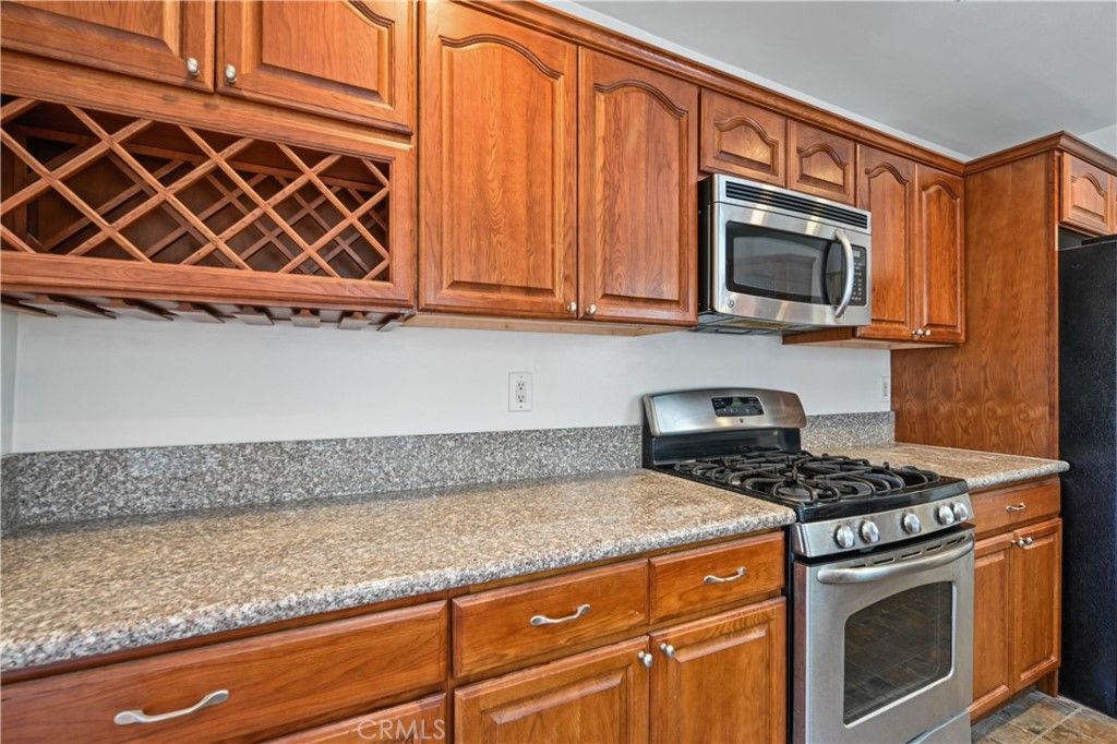 listing image 130721082328527134693