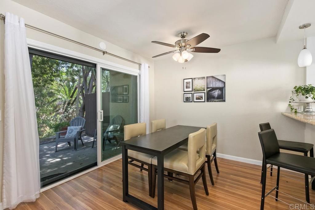 listing image 130729697004833227017
