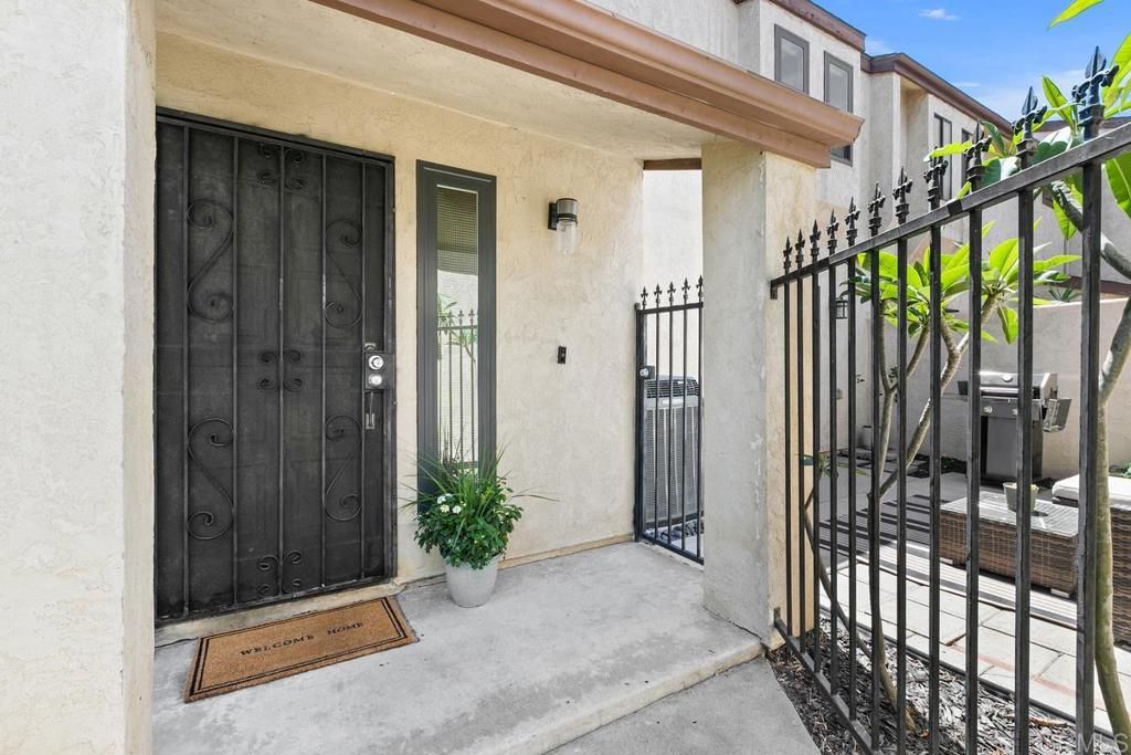 listing image 130725564312905219966