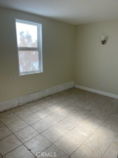 listing image 72