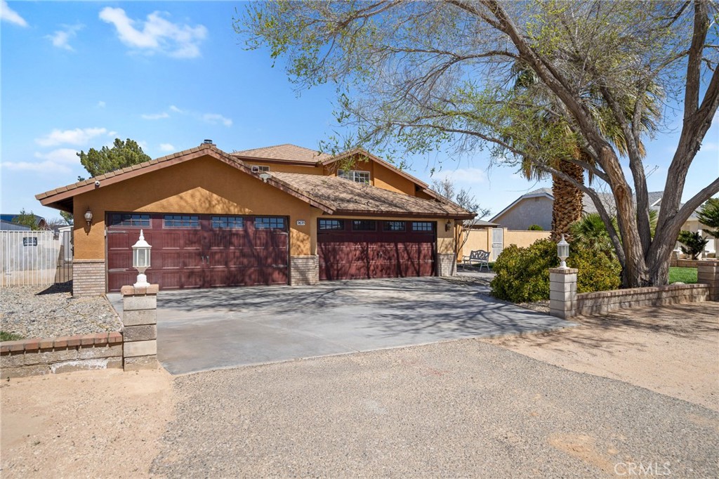 9635 Mendiburu Road