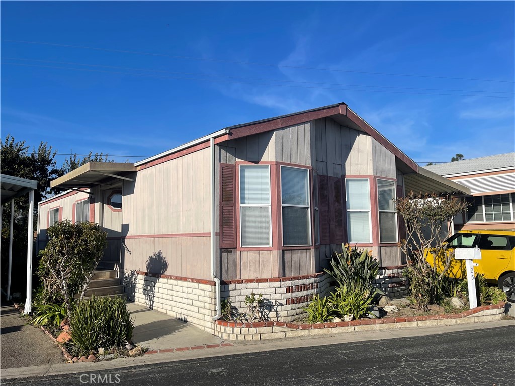 Photo 1 of 11 of 14352 Beach Boulevard 25 mobile home