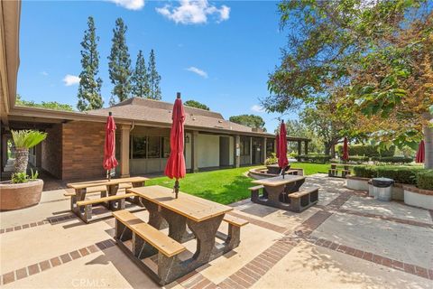 A home in La Mirada