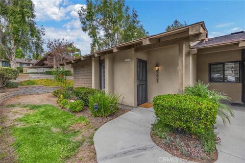 A home in La Mirada