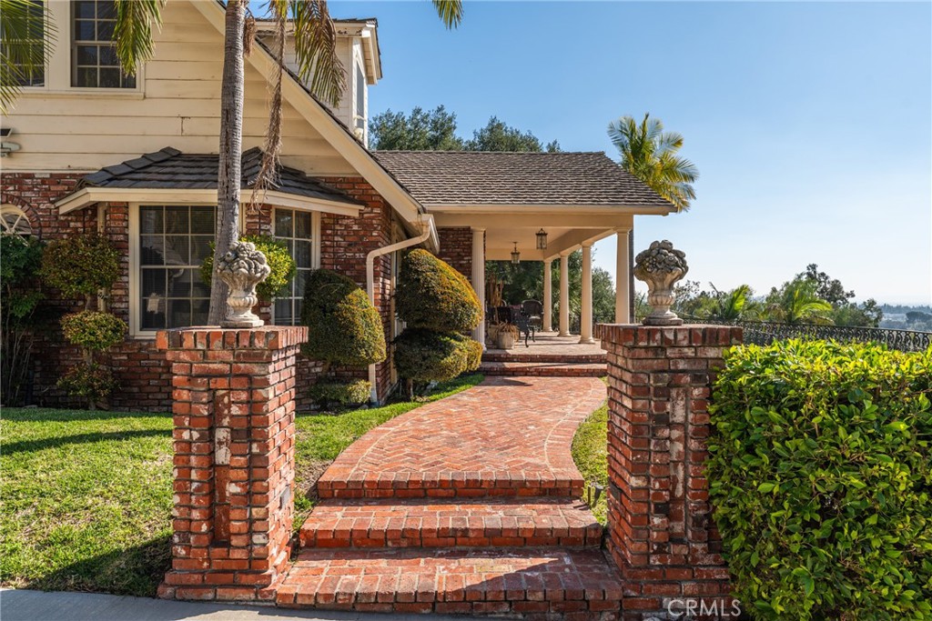 Properties 3 166 Opal Canyon Road