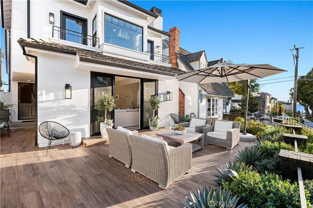 Corona del Mar South of PCH (CDMS) - Residential