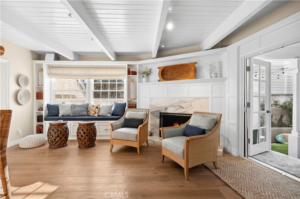 Corona del Mar South of PCH (CDMS) - Residential