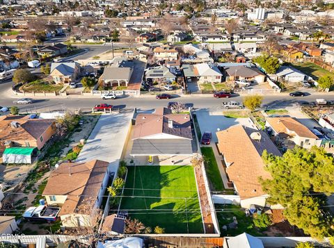 A home in Bakersfield