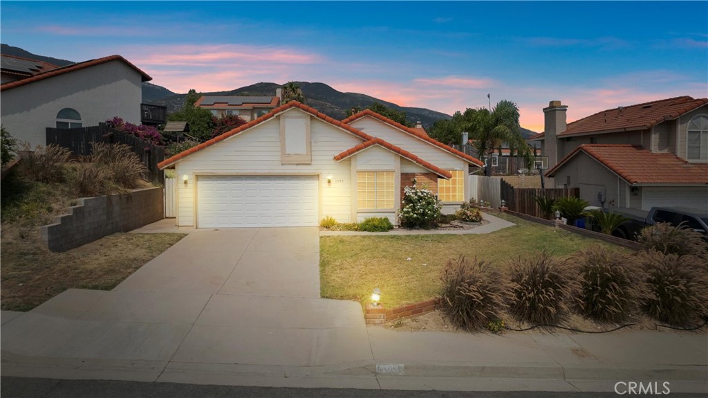 View San Bernardino, CA 92407 house