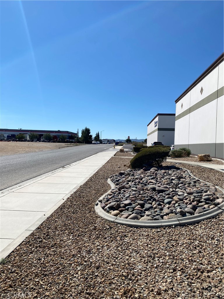 12221 Poplar Street #17