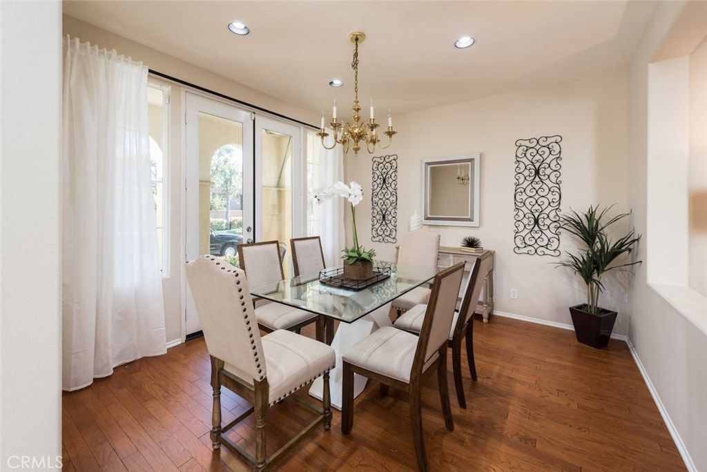 listing image 130721085658203612687