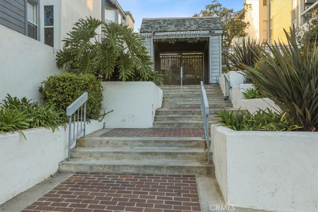listing image 130729180235087196596